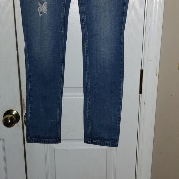 Levi Strauss 524 Distressed Skinny Jeans Sz 26x32 - Picture 2 of 8